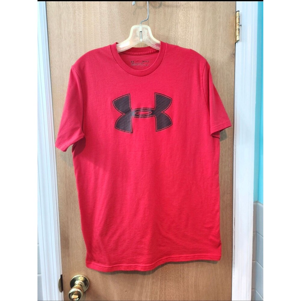 Under Armour Red Short Sleeve Tee with Black Logo